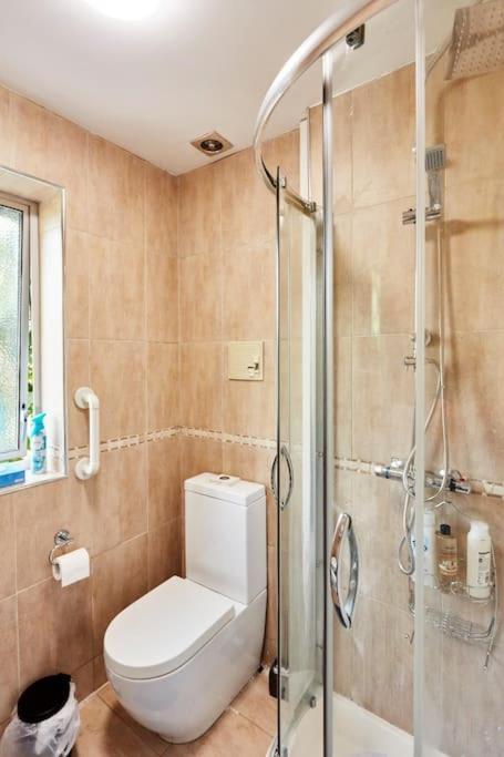 *Little Haven In Leeds* ¤Private Parking¤ Ensuite Leeds  Kültér fotó