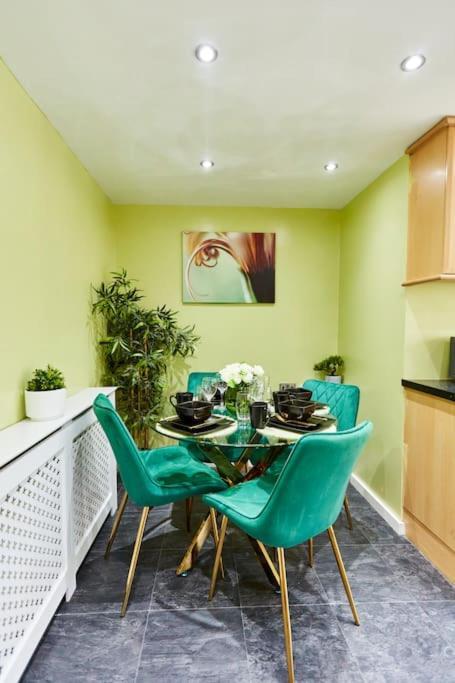 *Little Haven In Leeds* ¤Private Parking¤ Ensuite Leeds  Kültér fotó